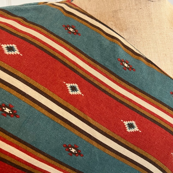 Ryan Michael, Western Cowgirl Poncho Fringe, Rodeo, Festival, Like New! - Picture 5 of 6